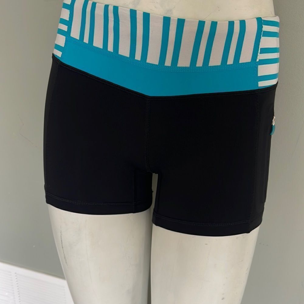 Lululemon size 4 shorts